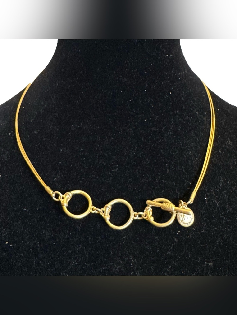 Jones New York JNY Gold Tone Triple Wire Strand Necklace Chocker Toggle Closure